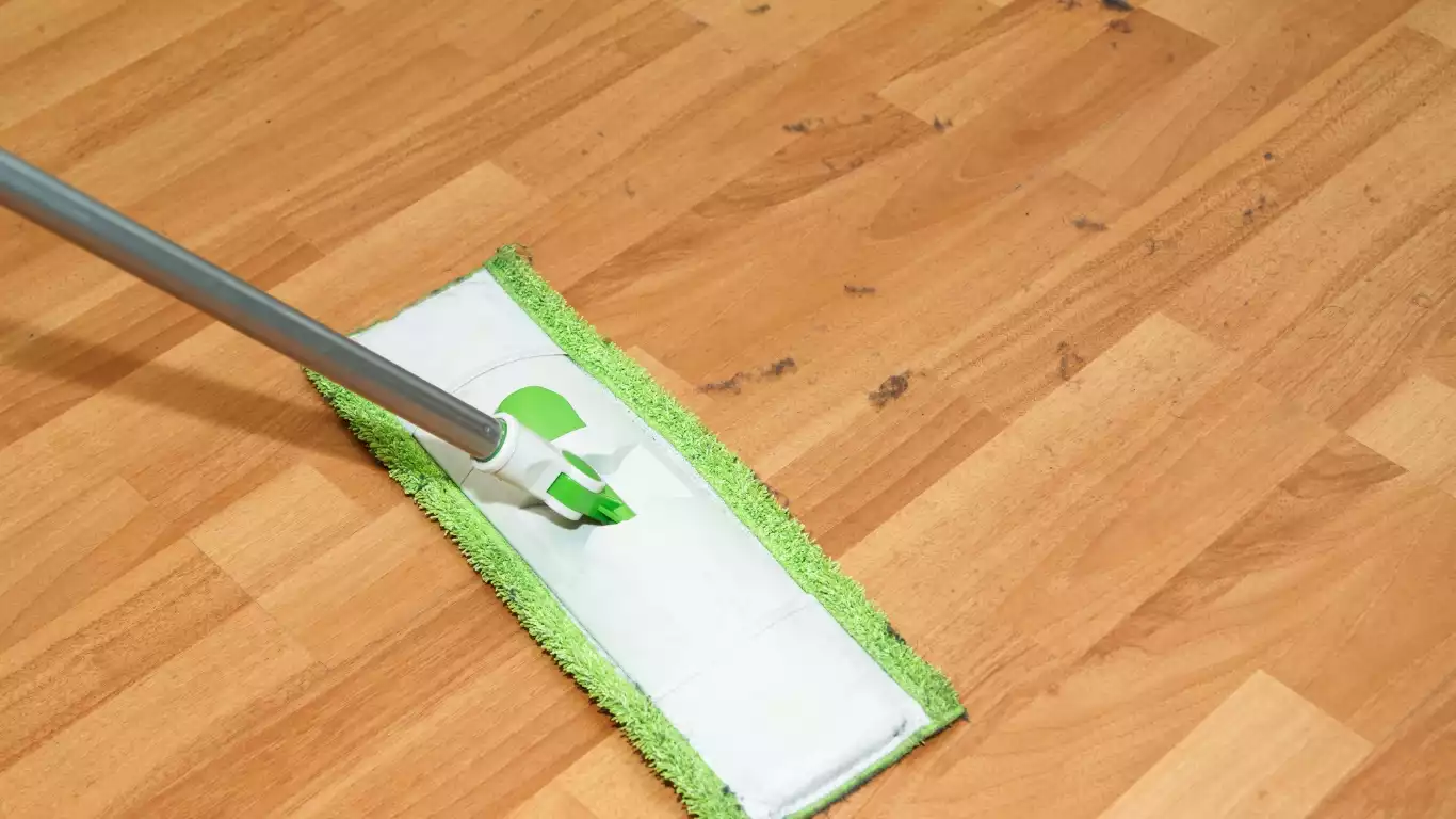 Comment nettoyer un parquet en bois ?