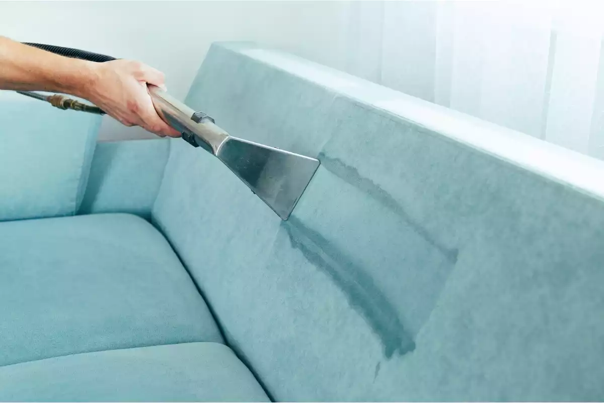 comment nettoyer un canapé en microfibre