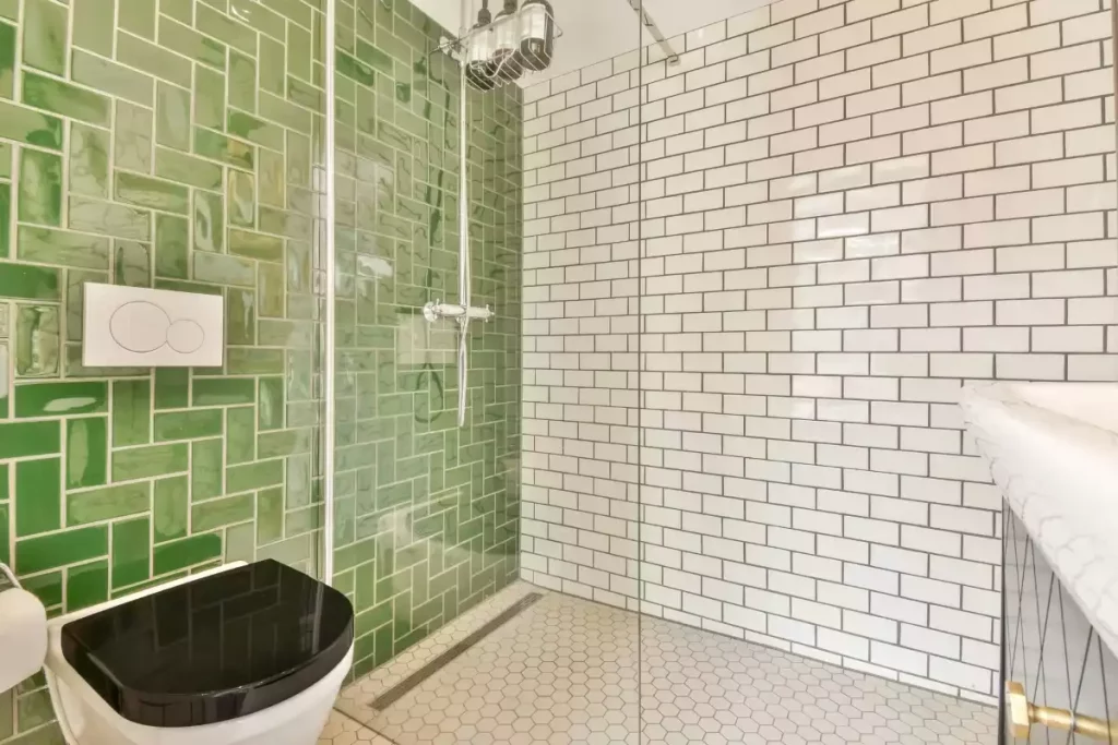 couleur pour une petite salle de bain sans fenêtre