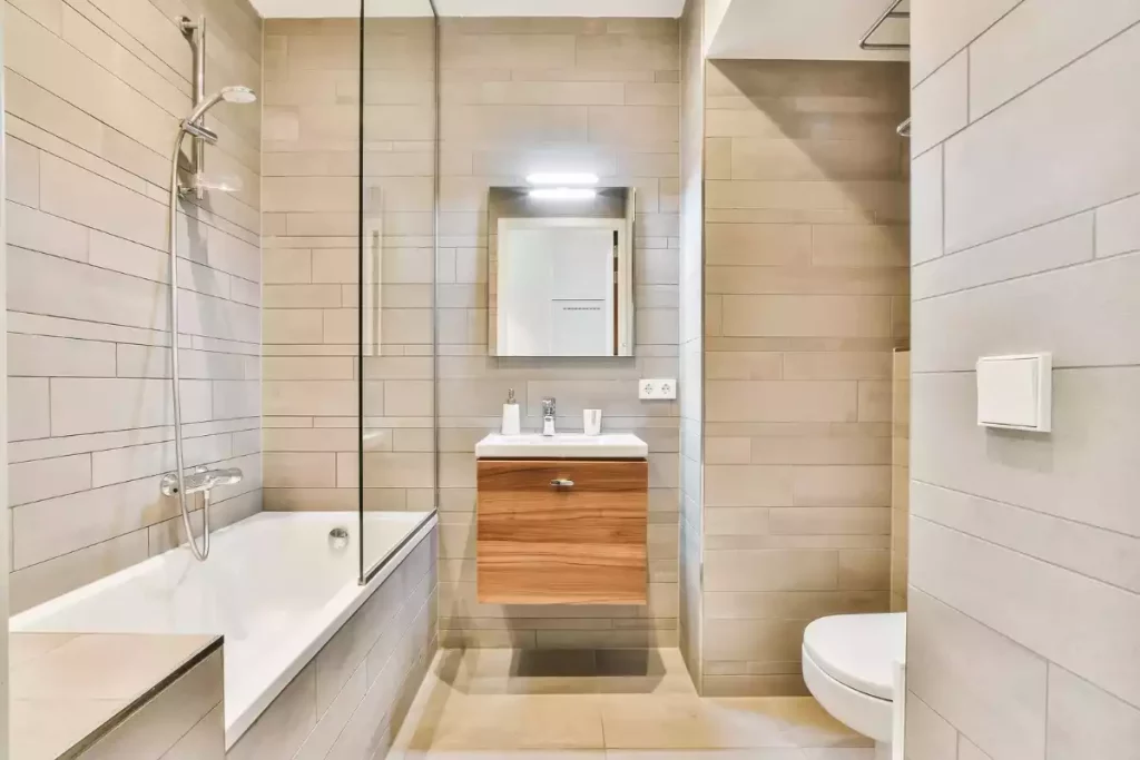 petite salle de bain sans fenêtre
