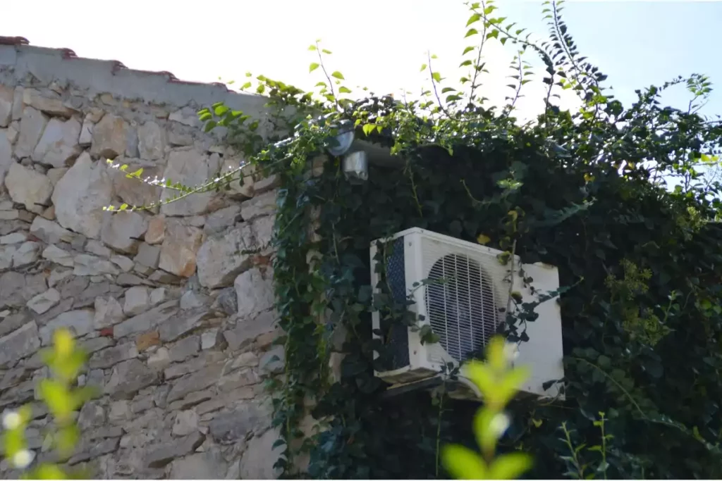 pourquoi ma climatisation réversible ne fait plus de chaud ?