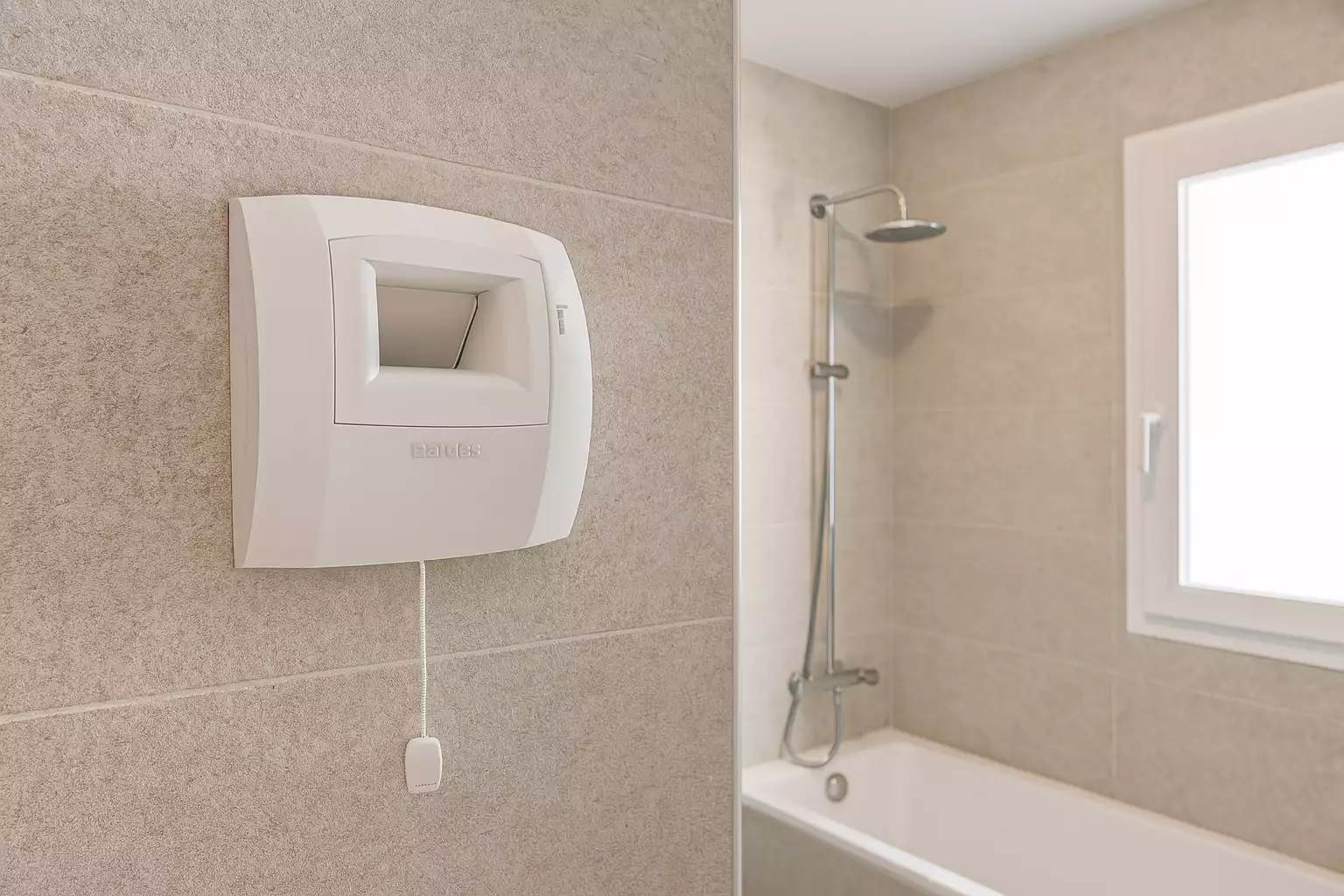 À quoi sert la cordelette de la VMC : guide pratique pour comprendre son rôle