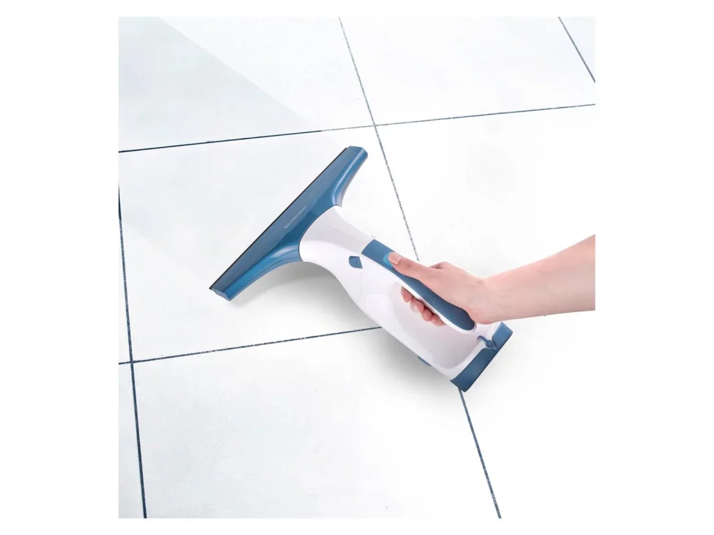 Les avis sur le nettoyeur vitre Silvercrest vendu chez Lidl : qu’en pensent vraiment les utilisateurs ?