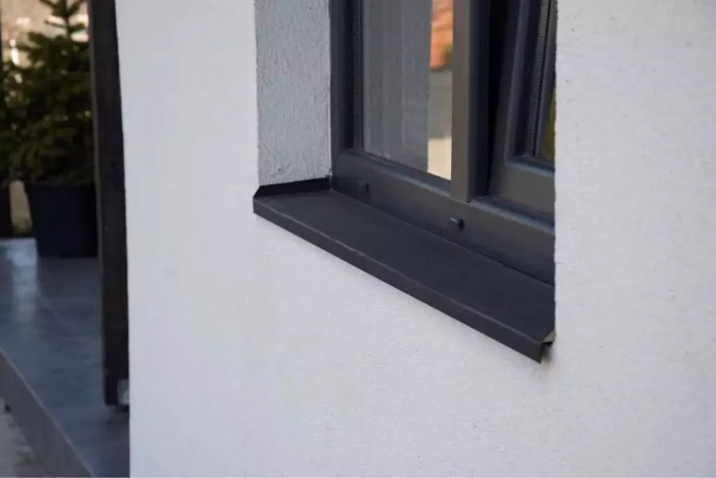 Le chic universel de l'anthracite 