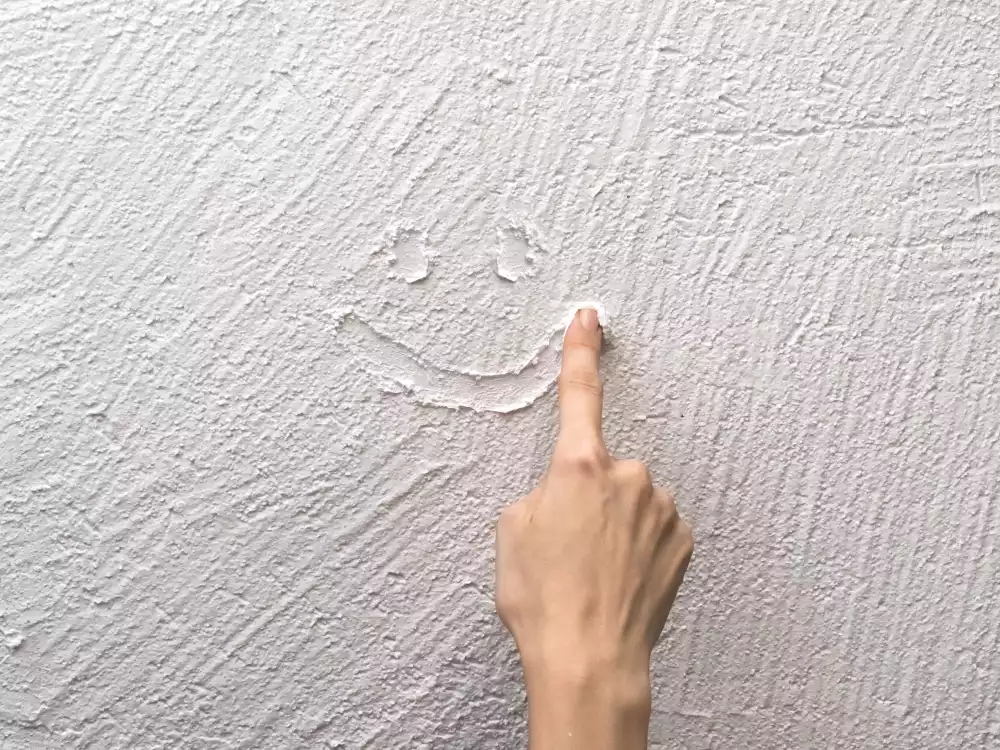 Comment préparer son mur avant l’application de l’enduit au rouleau ?