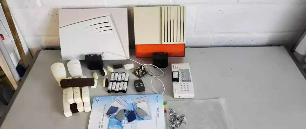 La sirène extérieure qui se déclenche seule