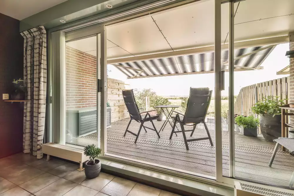 Le choix du type de pose pour une baie vitrée