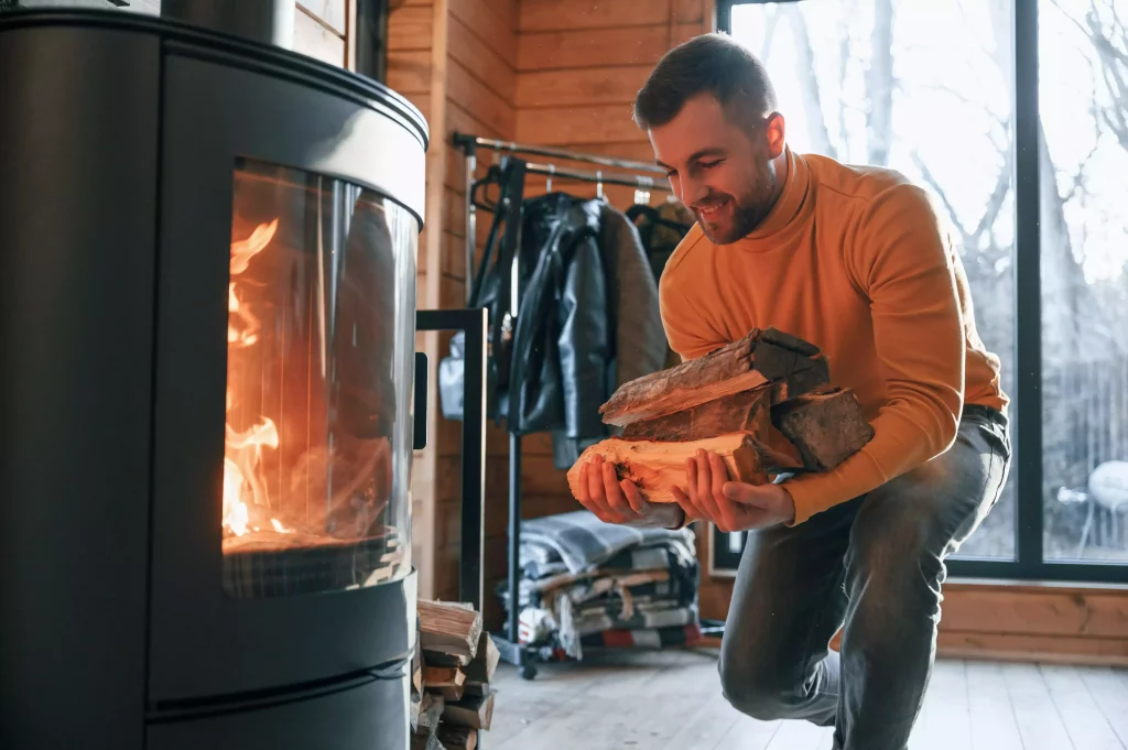 poele-a-granules-ou-bois-le-plus-economique-