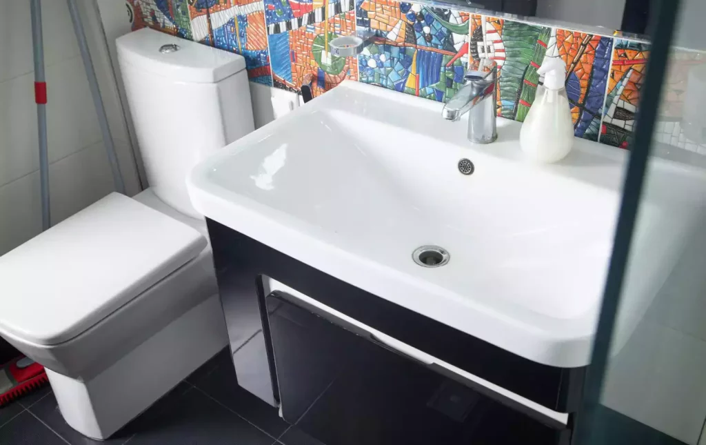 Comment choisir un meuble sous lave-mains pour WC : le guide complet