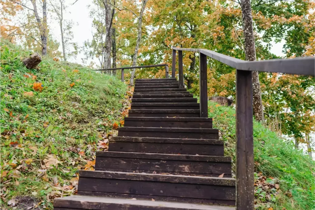 faire escalier dans talus