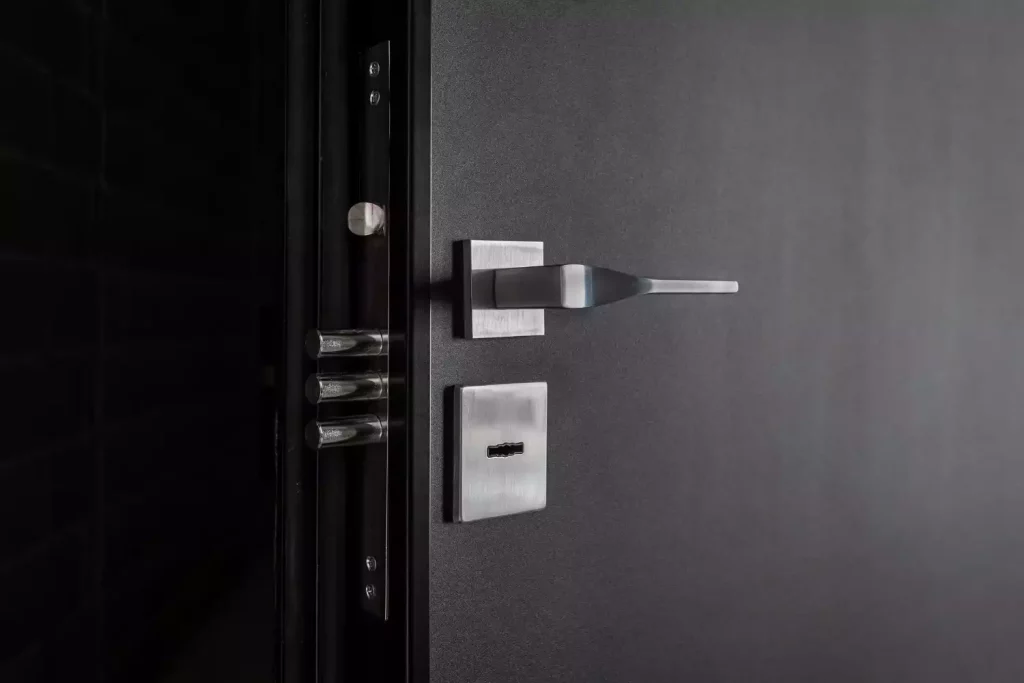 Portes blindées : choisir et comprendre la meilleure sécurité pour votre entrée