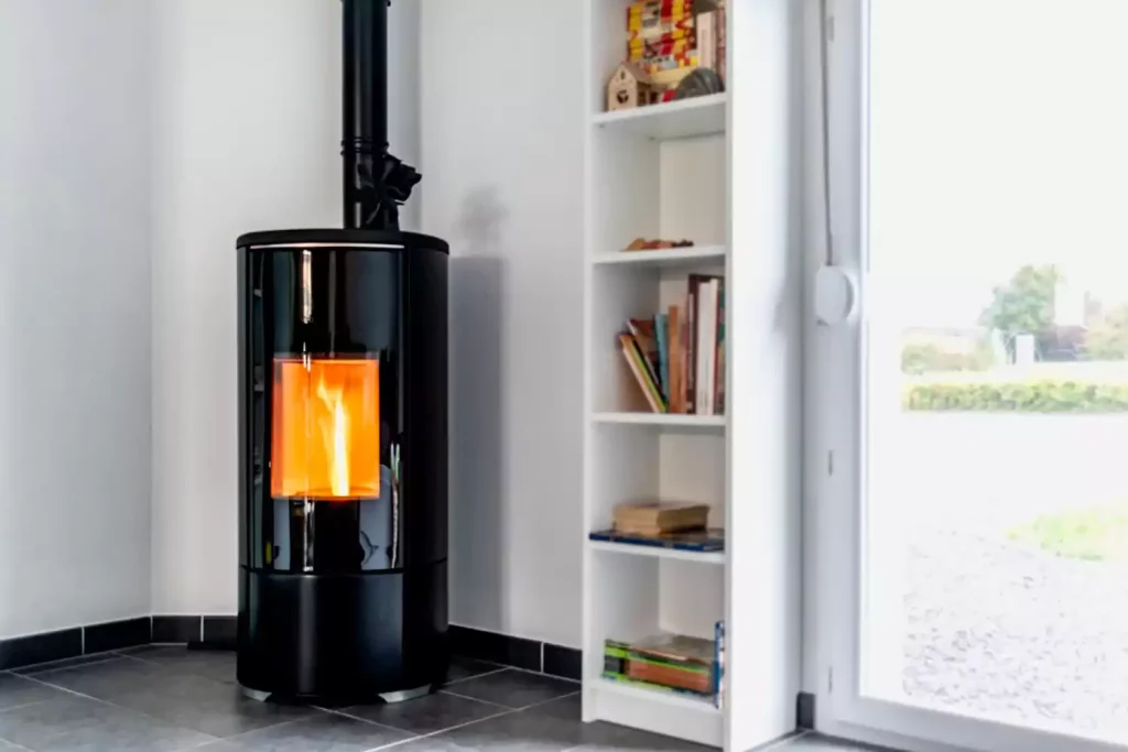 Pourquoi choisir un poêle à granulés étanche pour une maison bien isolée ?