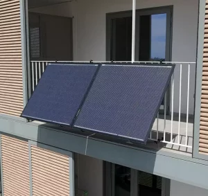 Installer des panneaux solaires en appartement : la solution des kits solaires pour balcon