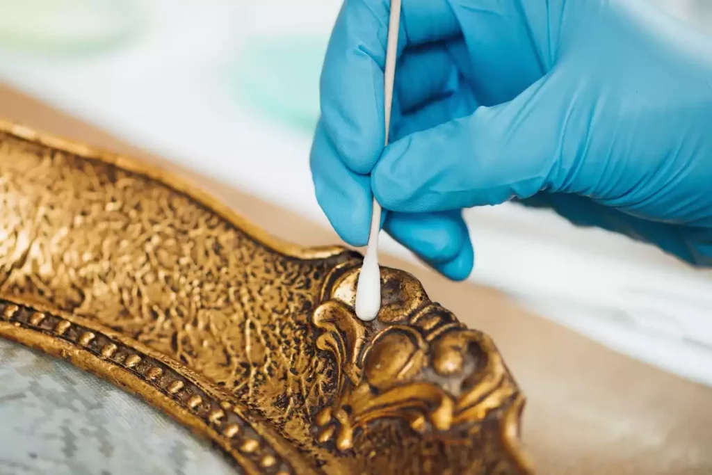 nettoyer un ancien miroir 