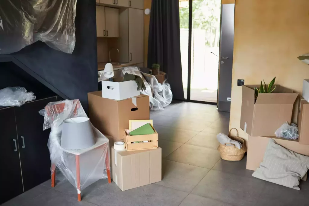 Vider un logement après un décès : méthodes efficaces et conseils pour alléger cette étape