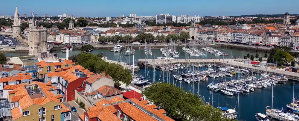 À La Rochelle, les règles d’urbanisme peuvent aussi peser dans la décision